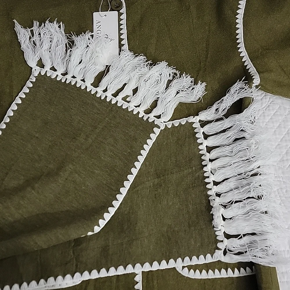 Olive Green Coat and Scarf Set with White Trim Size Small - Picture 12 of 14